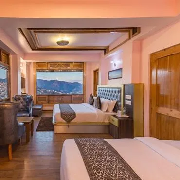 Family Room With Moutain view