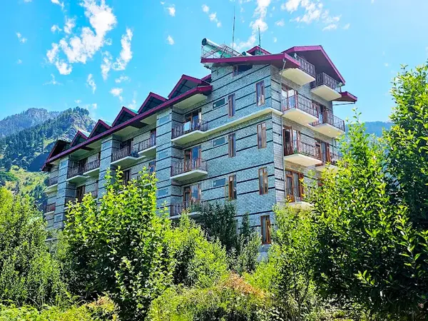 Hotel Marina Heights Manali