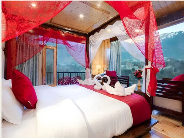 Honeymoon Suite