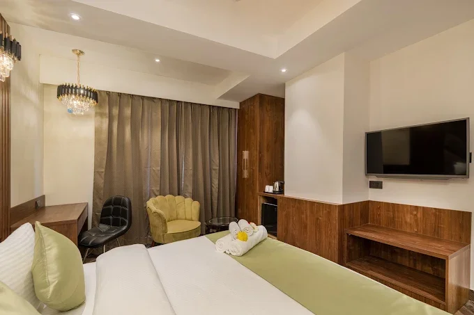 DLS Grand Luxotica , Dehradun — photo 9
