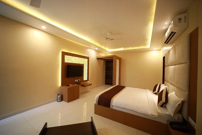 hotel neerja inn jaipur — photo 9