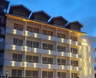 Hotel Skyline Manali - Walking to Mall Road, Centrally Heated.