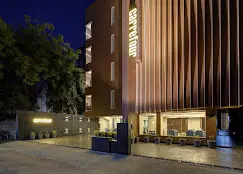 Hotel Carrefour