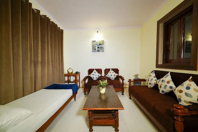 Hotel Silverton, The Mall Nainital — photo 9