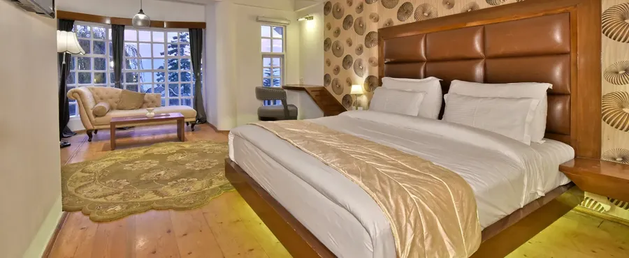 Suite Room
