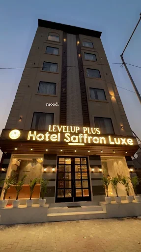Luxe Stayz Saffron Luxe — photo 3