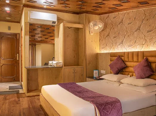 Hotel Sukh Sagar — photo 8