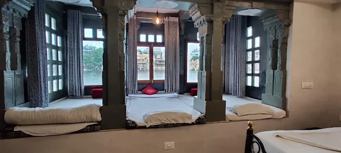 Hotel Sarovar on Pichola — photo 8