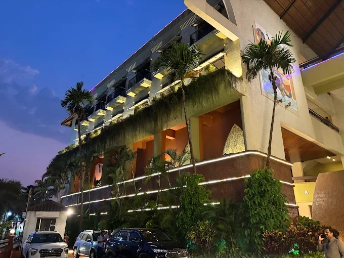 Neelams The Grand — photo 3