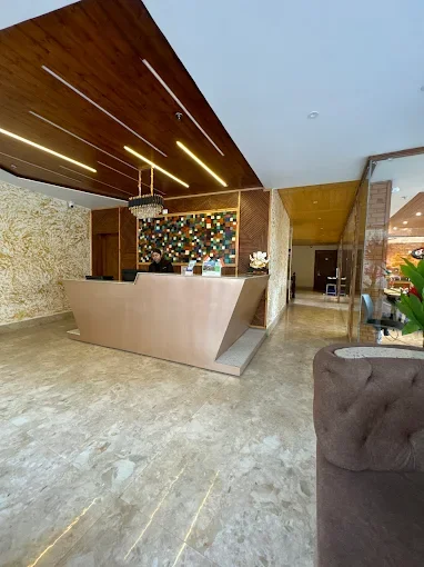 DLS Ark Holiday inn — photo 2
